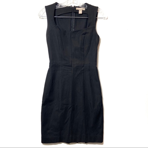 Banana Republic Dresses & Skirts - Banana Republic Sweetheart Neck Pencil Dress